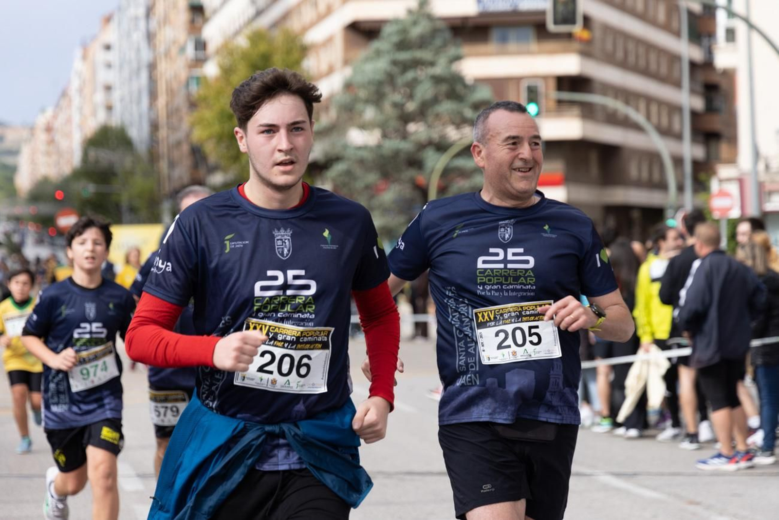 Atletismo por la paz y la integración en la XXV Carrera y Caminata del IES Santa Catalina de Alejandría (II)