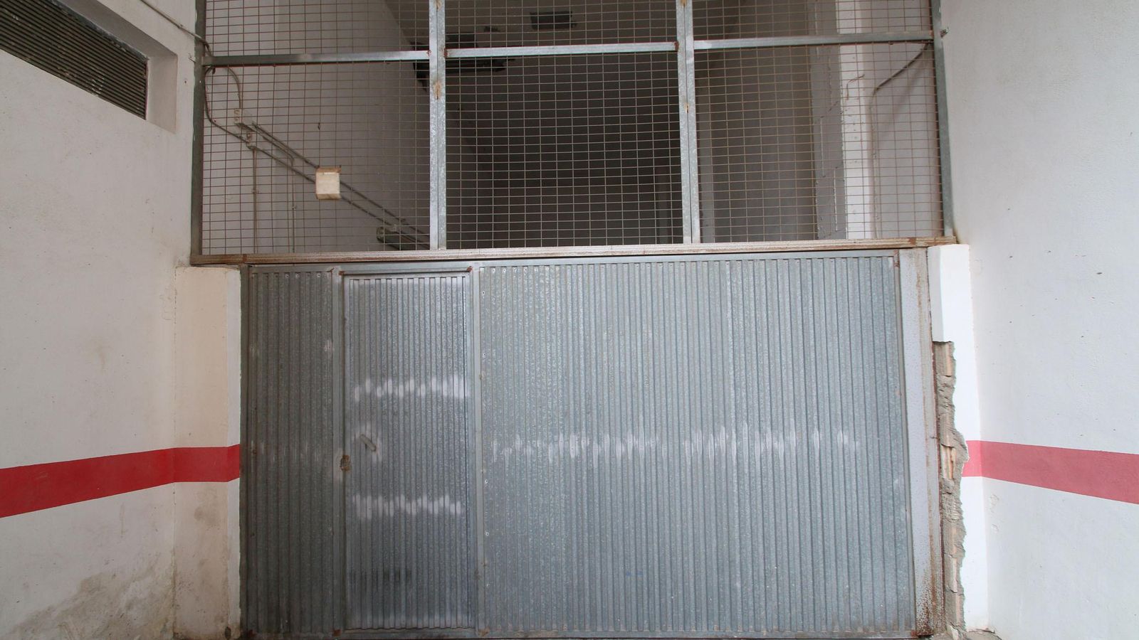 El garaje al que se dirigía Ana Julia.