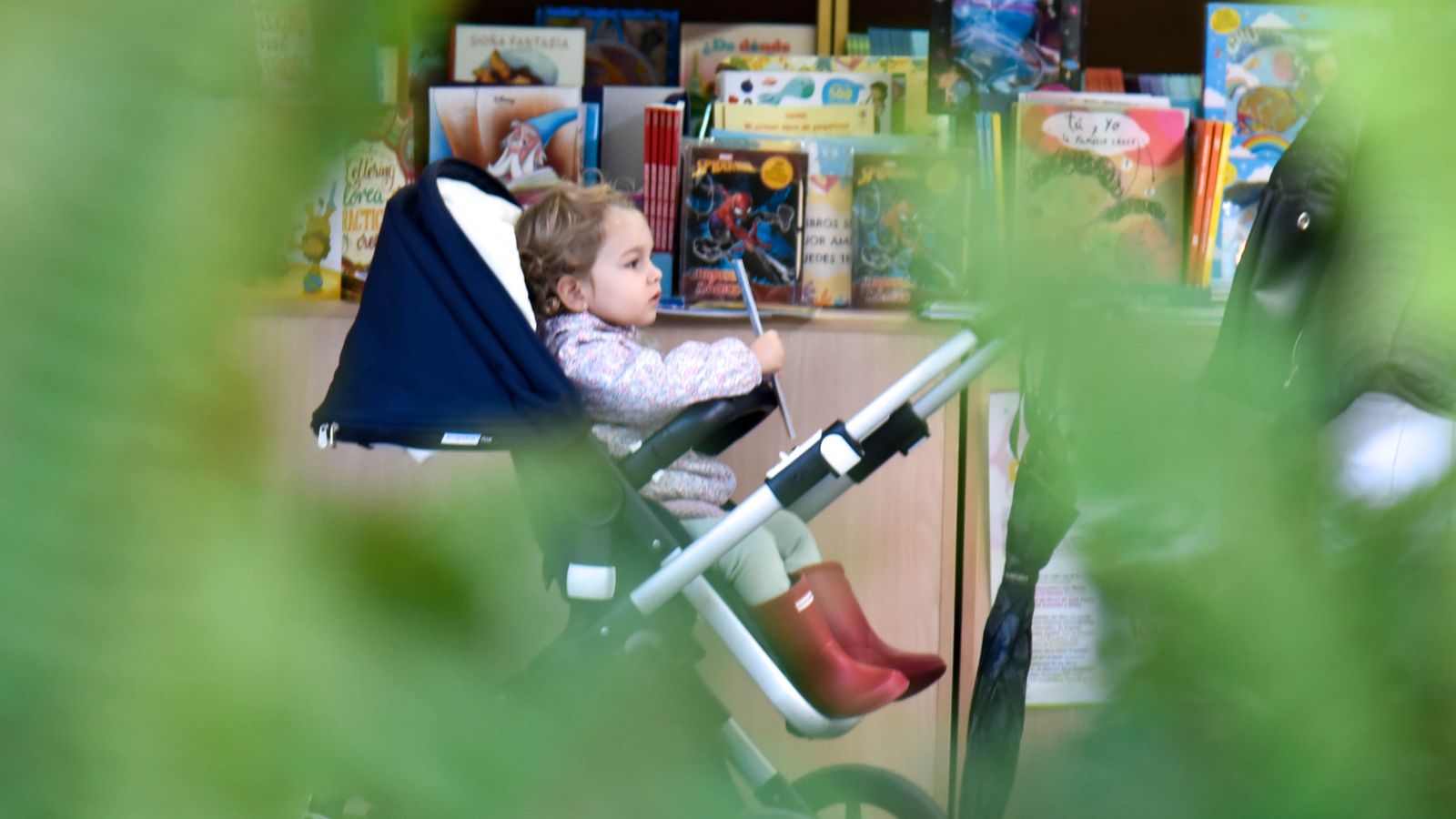 Las fotos de la Feria del Libro de La Línea