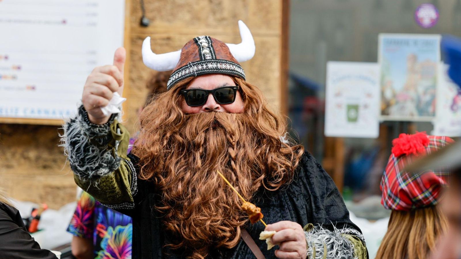 Las mejores imágenes del primer domingo de Carnaval de Cádiz