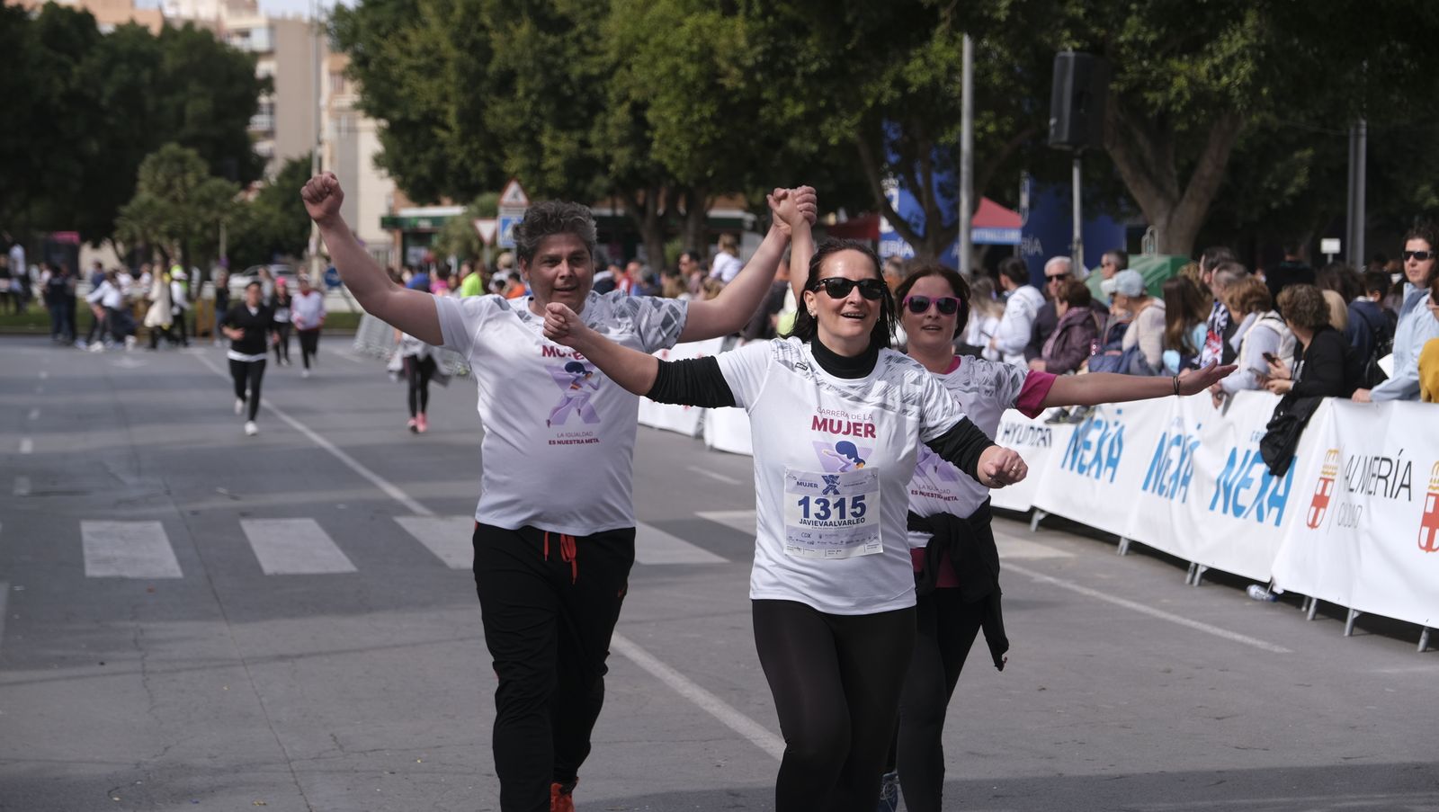 Imágenes de la Carrera de la Mujer 2023 en Almería