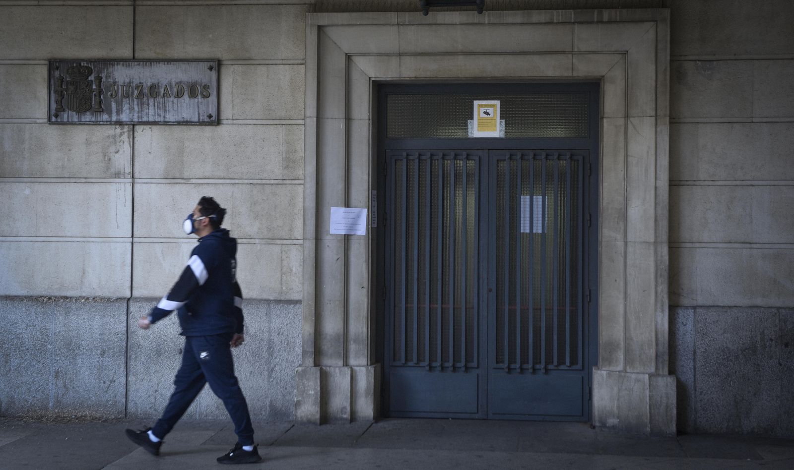 La entrada a los juzgados del Prado, durante la alarma por coronavirus