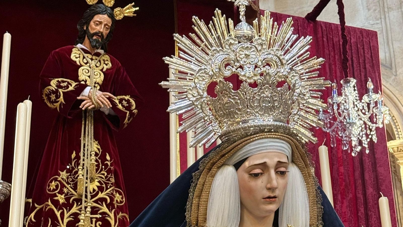 Fotogalería: Altar de Cultos Hermandad del Cautivo 2025