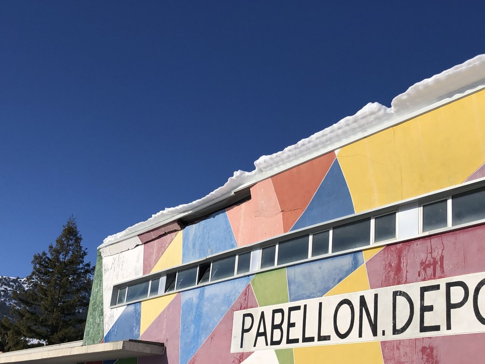 Daños en el pabellón deportivo de Puebla de Don Fadrique