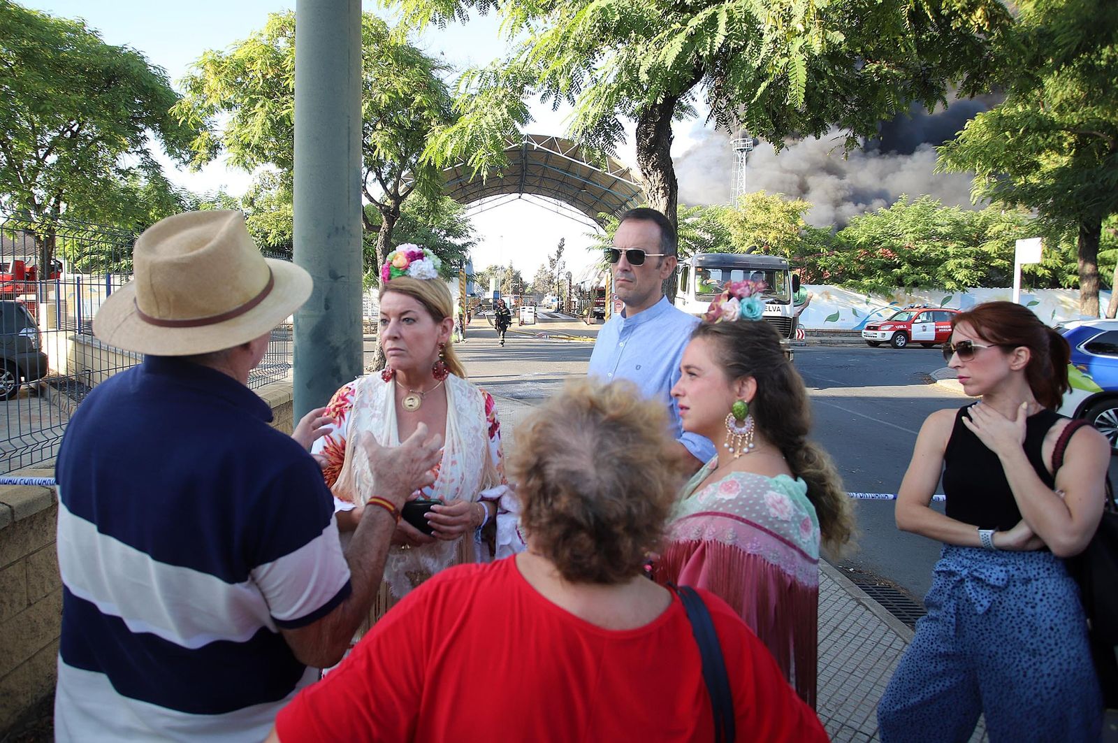 Imágenes del incendio en las instalaciones de Hierros España