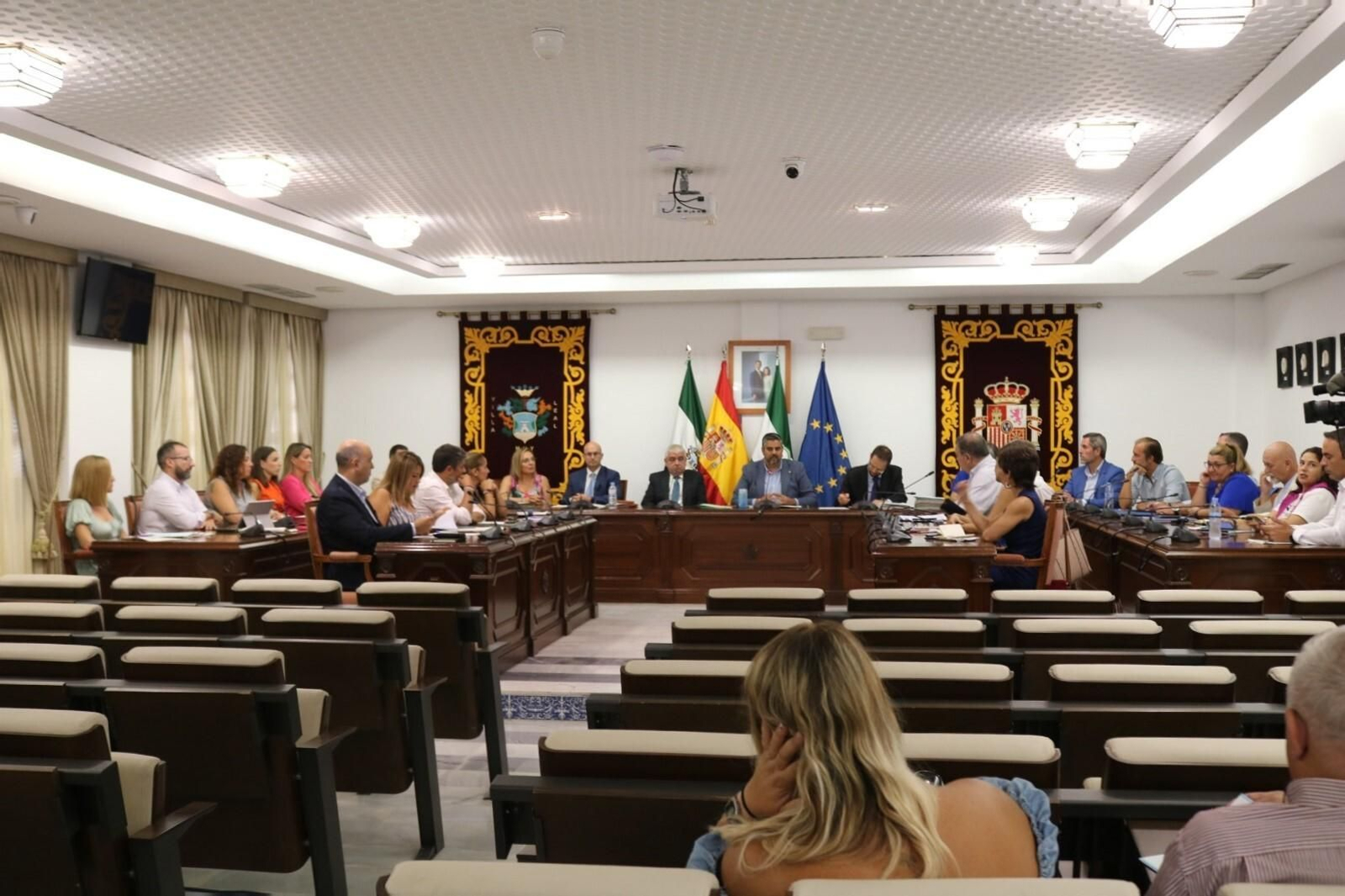 El alcalde, Josele González, ha presidido el Pleno de la Corporación.