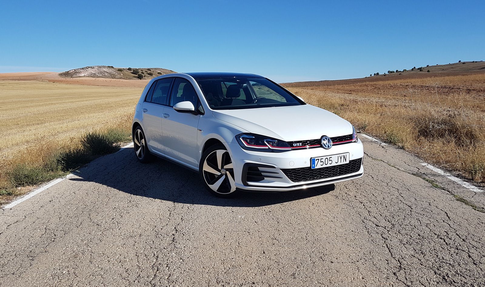 Volkswagen Golf GTI Performance 245 CV DSG | Galería de Fotos