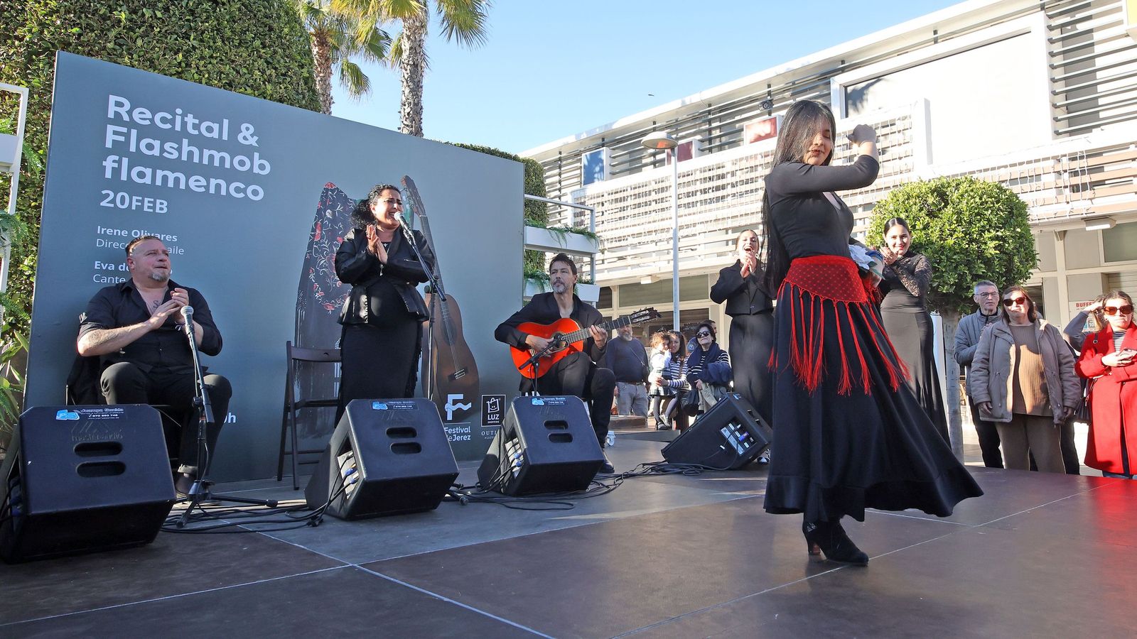 Recital y Flashmob en Luz Shopping Jerez