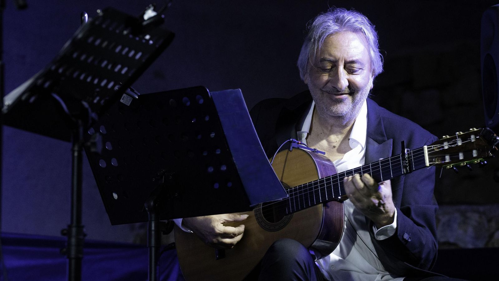 Juan Carmona, un maestro de la guitarra.