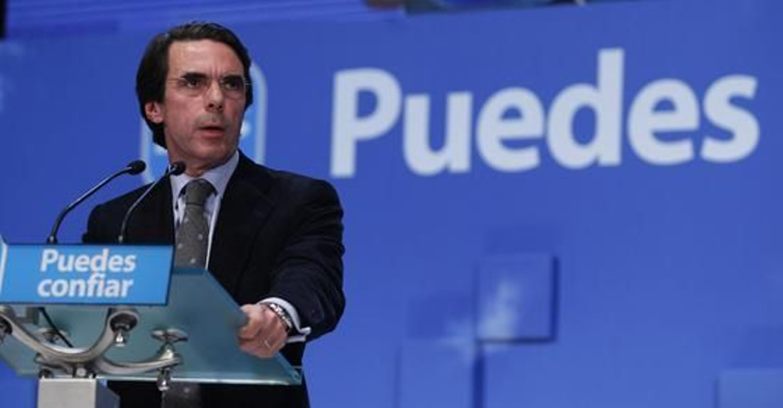 El ex presidente del Gobierno, José María Aznar, durante su discurso en la Convención del Partido Popular en Sevilla.

Foto: Antonio Pizarro