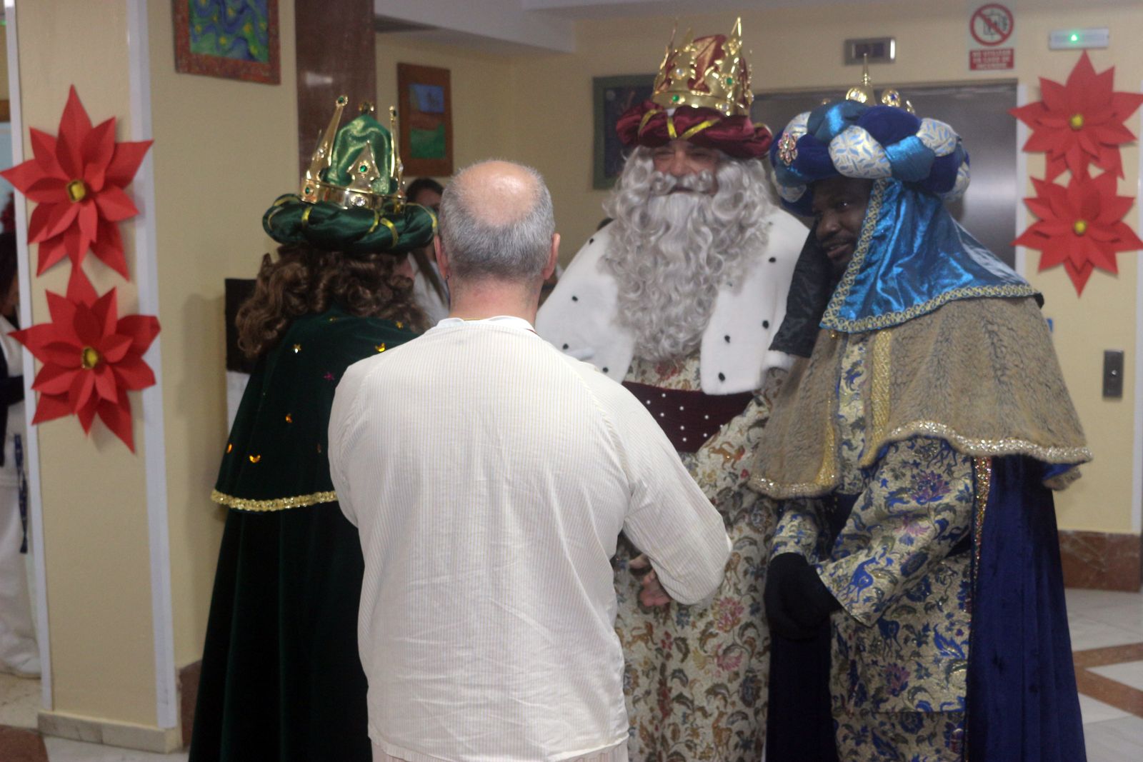 Visita de los Reyes Magos al Hospital de Puerto Real