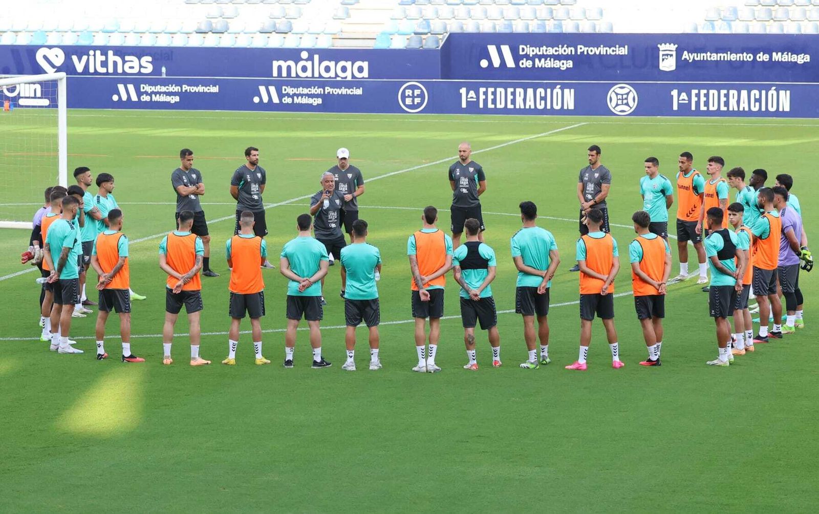 Las fotos del Málaga ultimando su cita con el Recreativo Granada