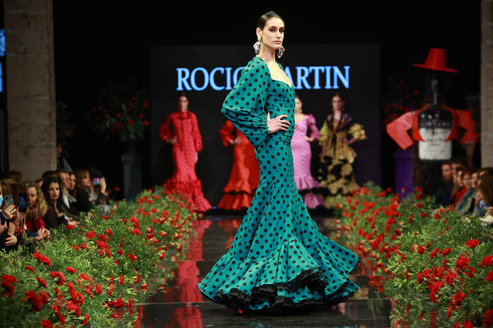 Los trajes de flamenca más bonitos de la Pasarela Flamenca Jerez 2023, todas las fotos