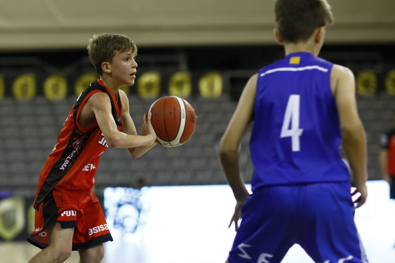 Encuéntrate en el partido del Fundación CB Granada de minibasket