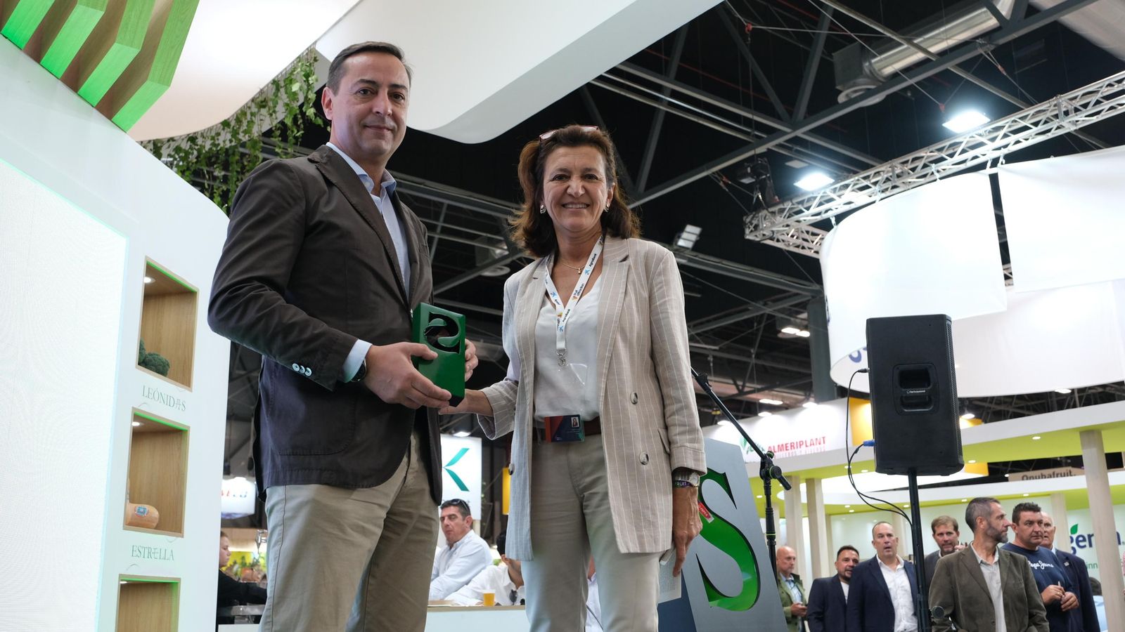 Juan Revenga también ha sido premiado.