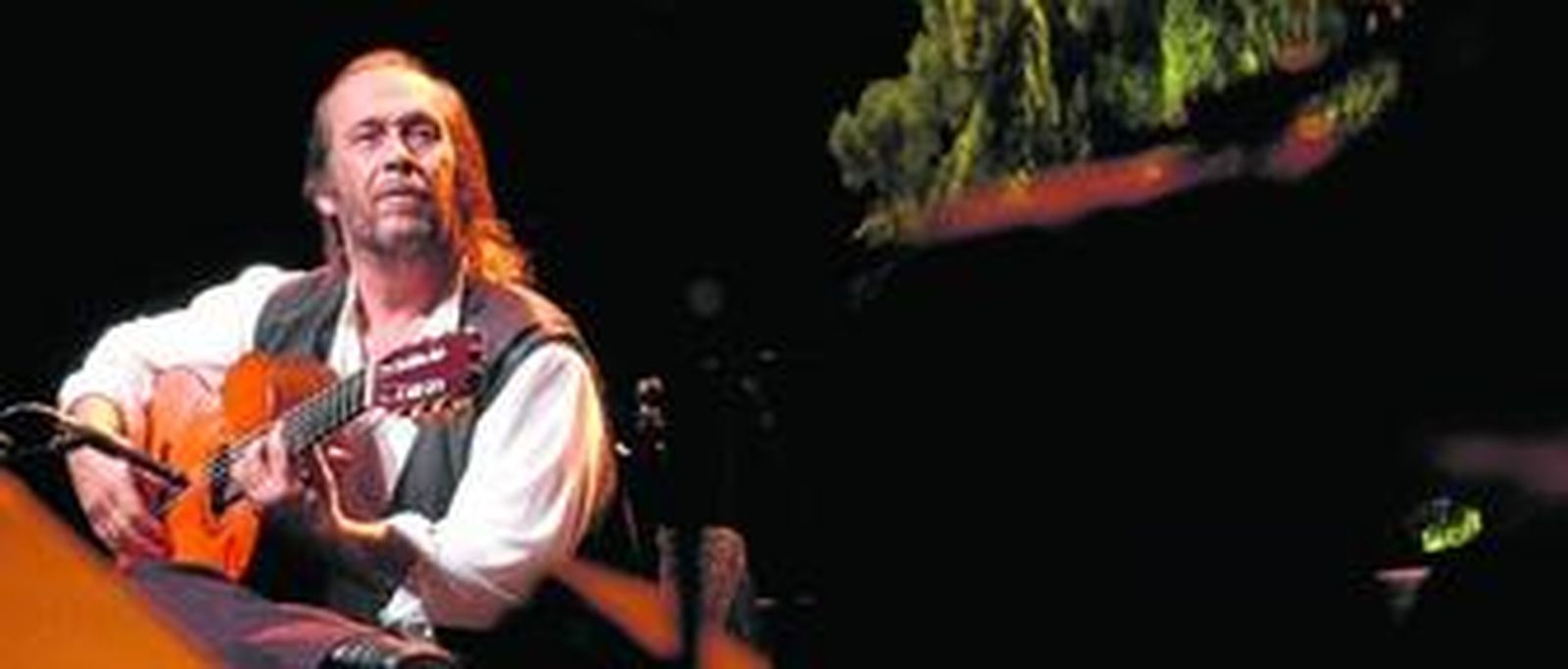 Paco de Lucía, en una actuación en Córdoba en 2004.