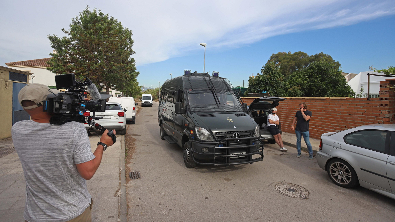 Fotos de los registros de la Guardia Civil en Algeciras Fotos de los registros de la Guardia Civil en Algeciras