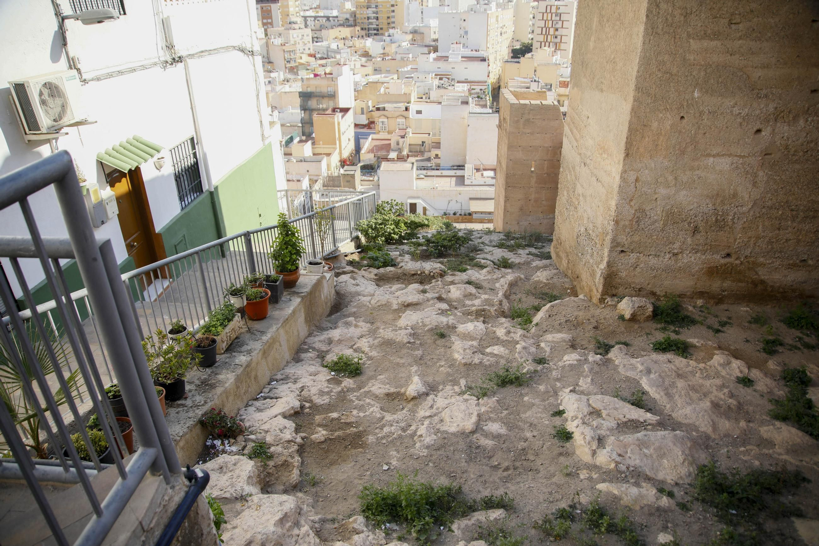 Las imágenes de los escombros en las obras de San Cristóbal de Almería