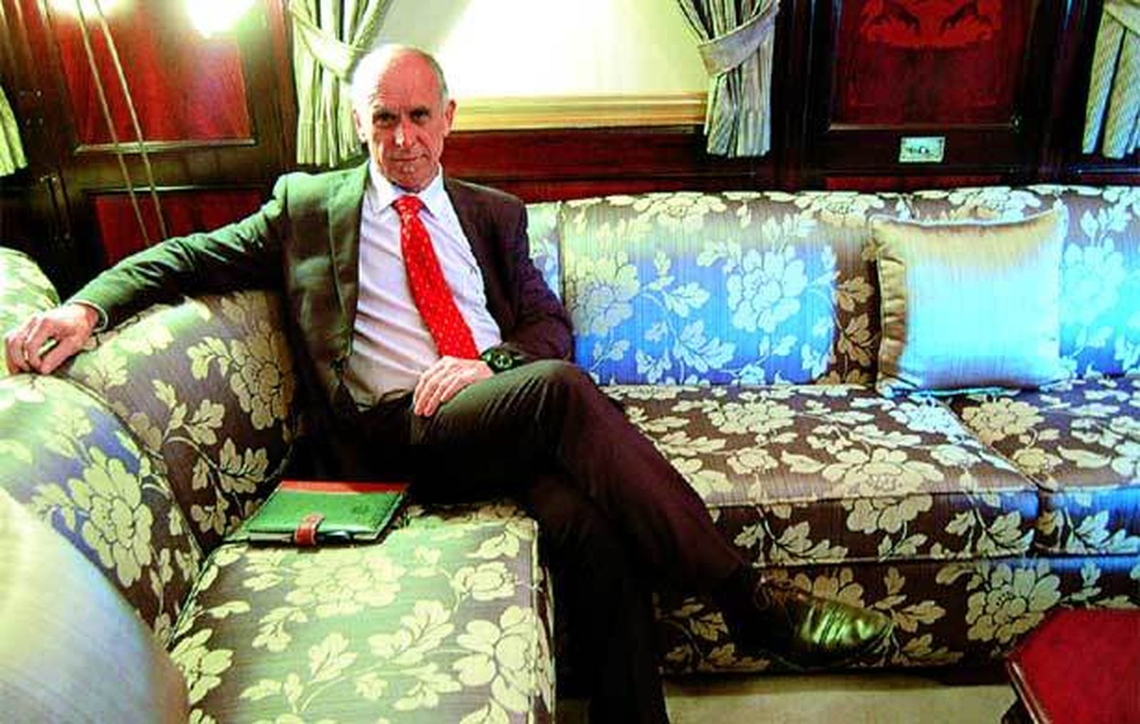 "No nos da pudor, este lujo genera mucha riqueza"