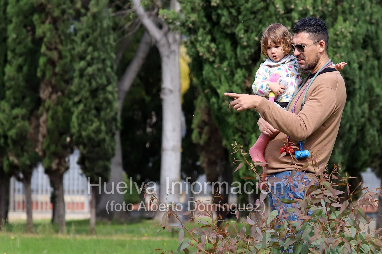 Imágenes del primer día de la salida de niños a la calle en el estado de alarma por coronavirus