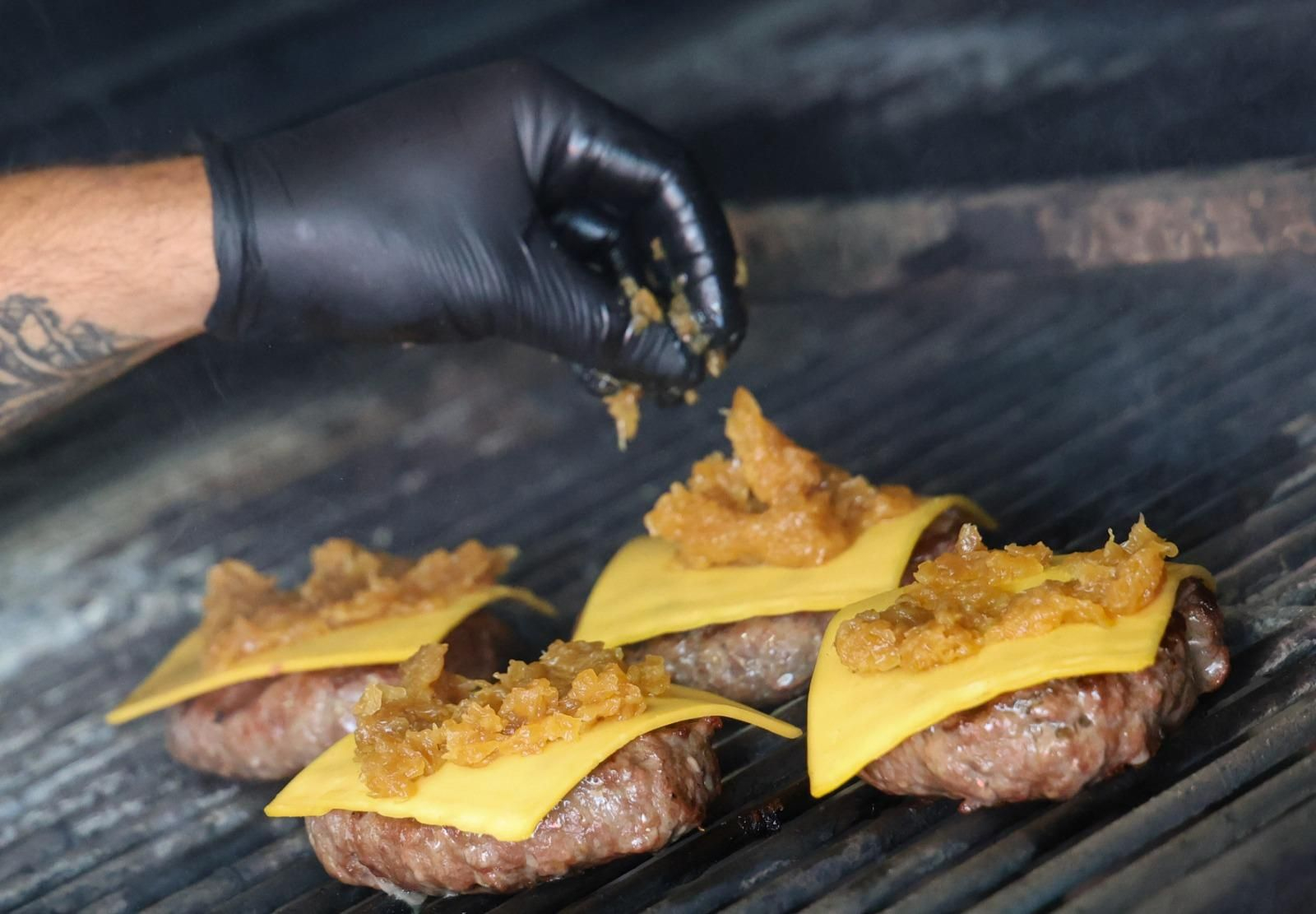 The Champions Burger arranca en Málaga, en imágenes