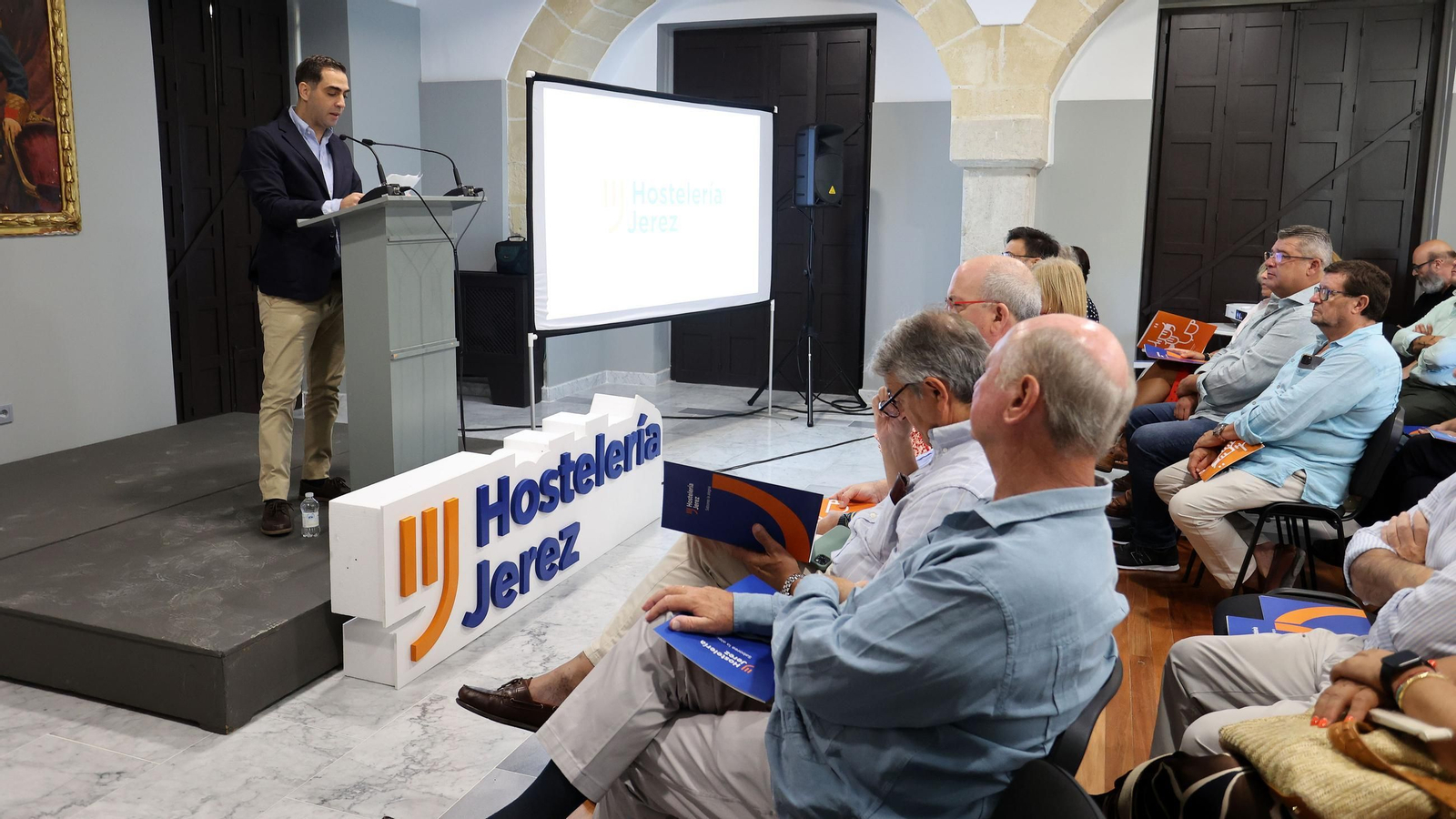 Presentación del nuevo logo de Hostelería Jerez