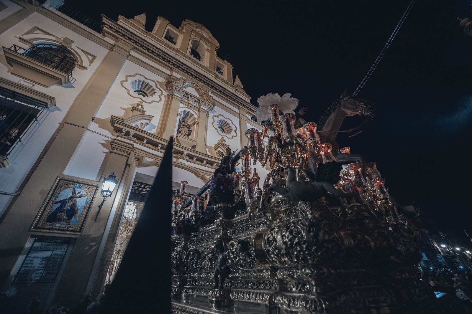 Las imágenes de la Hermandad de la Esperanza de Triana en la Semana Santa de Sevilla 2023