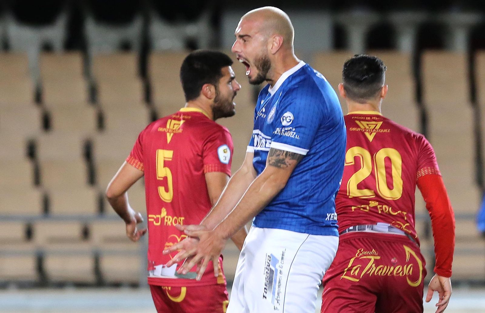 Imágenes de la derrota del Xerez DFC contra el Antoniano en Chapín