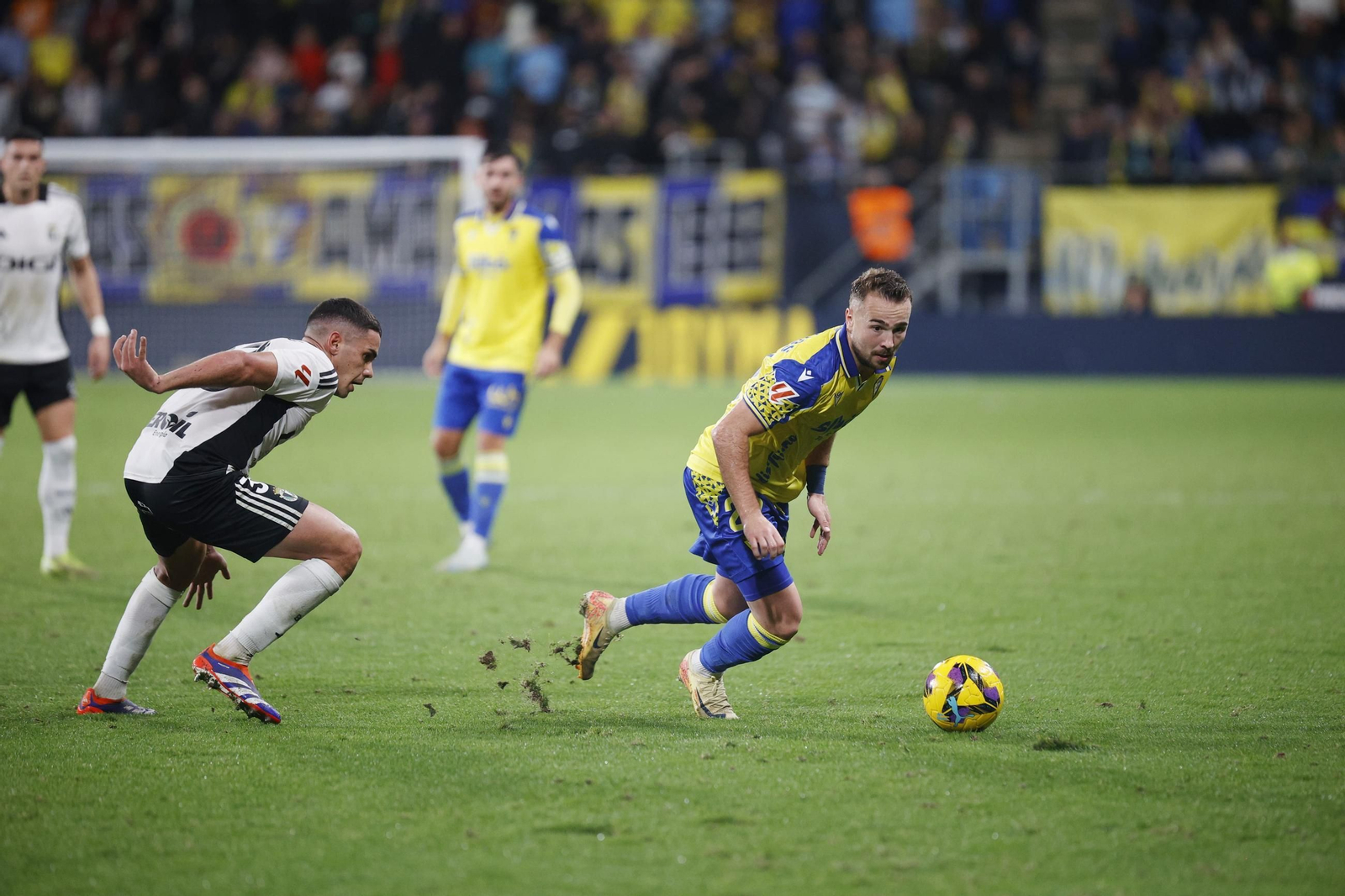 Las imágenes del partido de fútbol Cádiz CF - Burgos