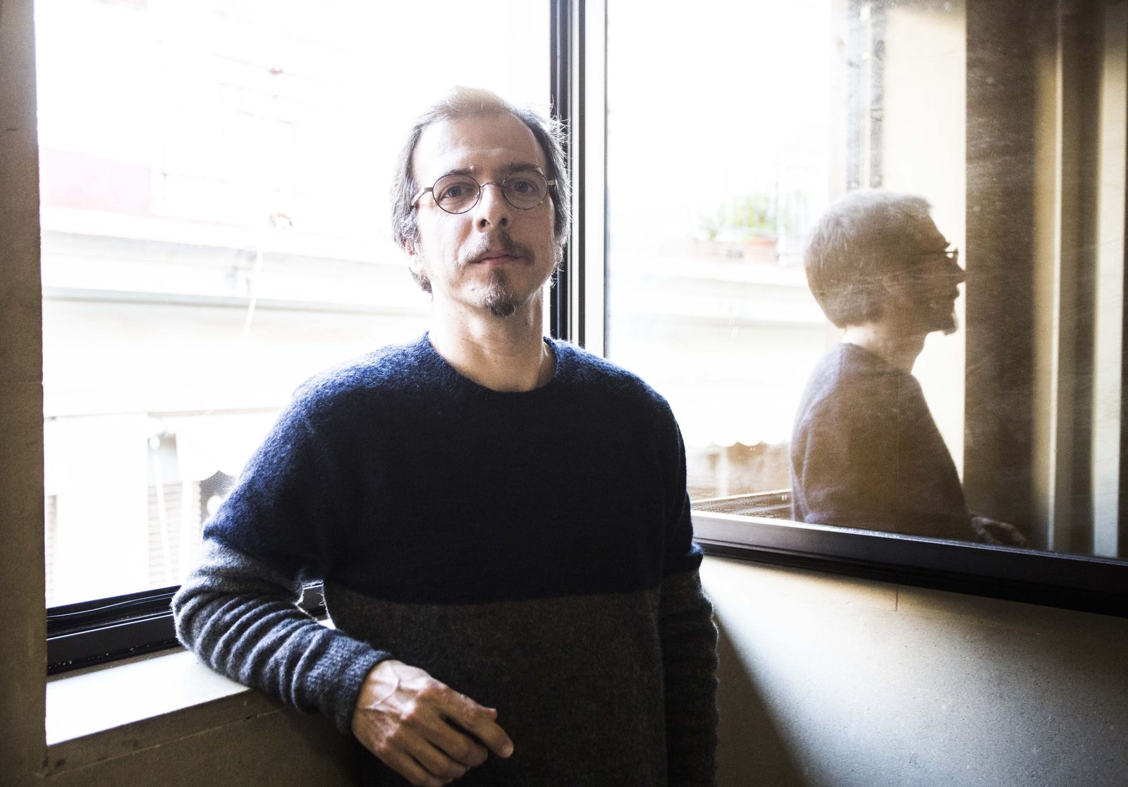 El escritor José Manuel Velázquez, fotografiado en una reciente visita a Sevilla.