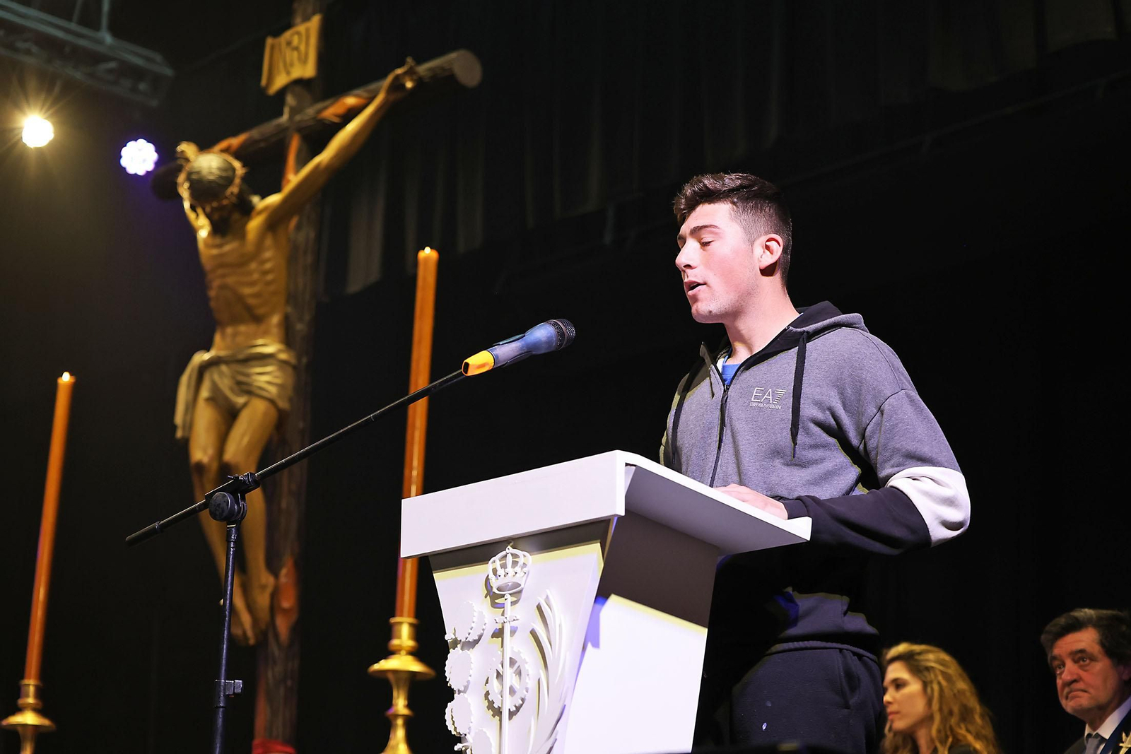 Las mejores imágenes del traslado del Cristo de la Pasión al Centro Penitenciario de Huelva