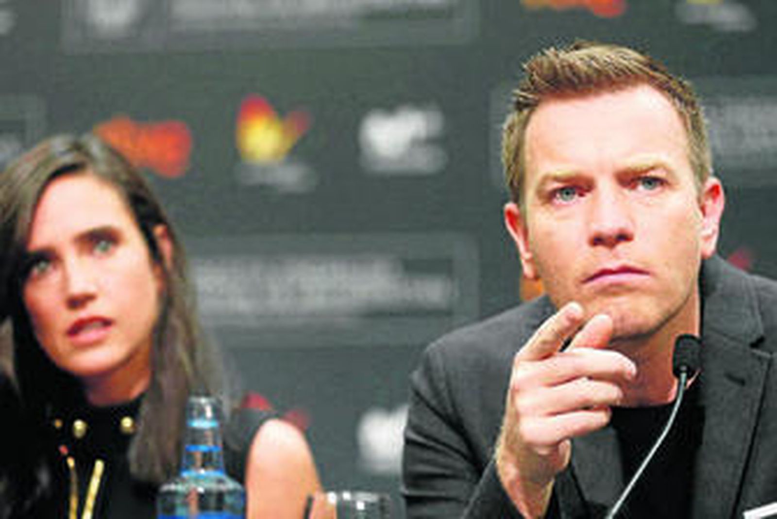 Jennifer Connelly y Ewan McGregor.
