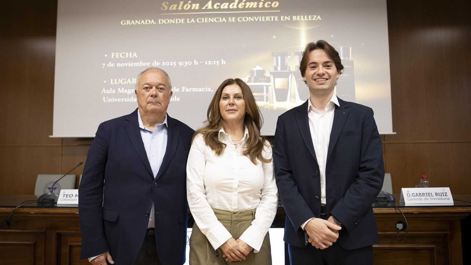 Teo Mayayo, Alicia Martín y Gabriel Ruiz.