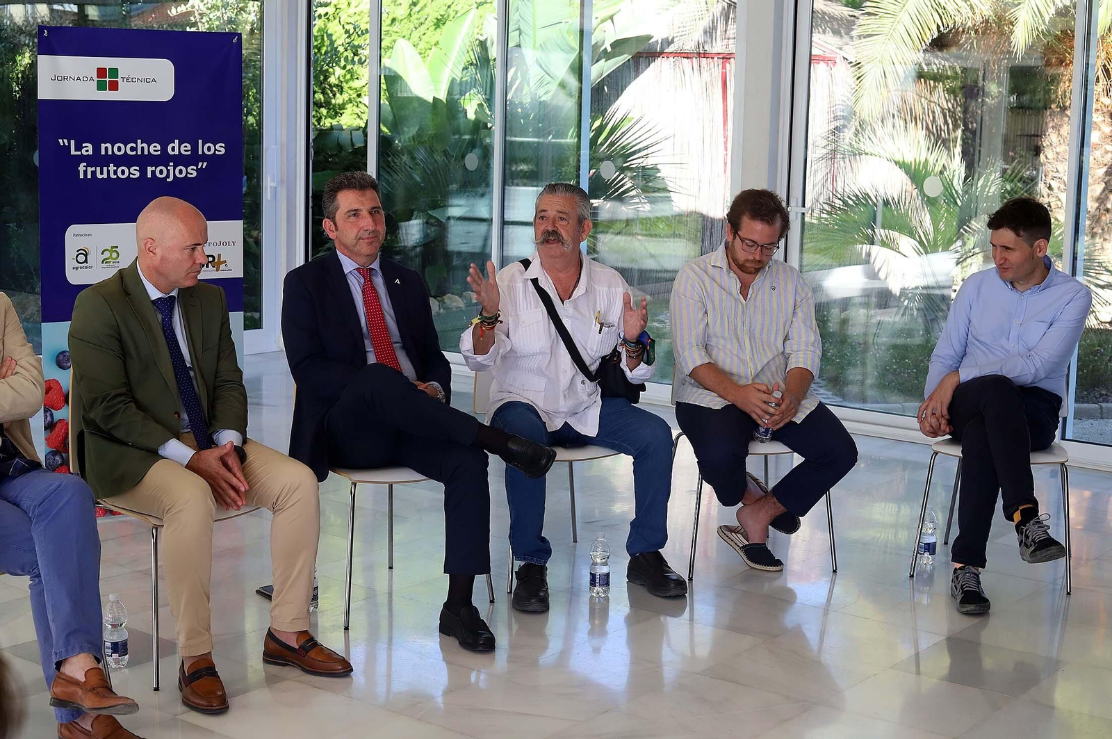 Imágenes de la Jornada "La noche de los frutos rojos"