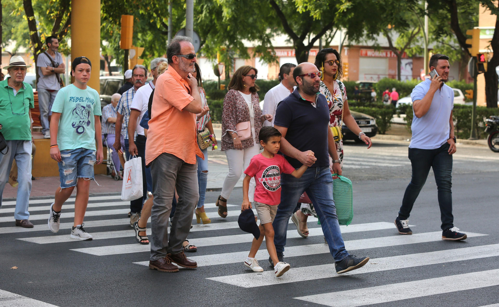 Ambiente en la Plaza de Toros de la Merced