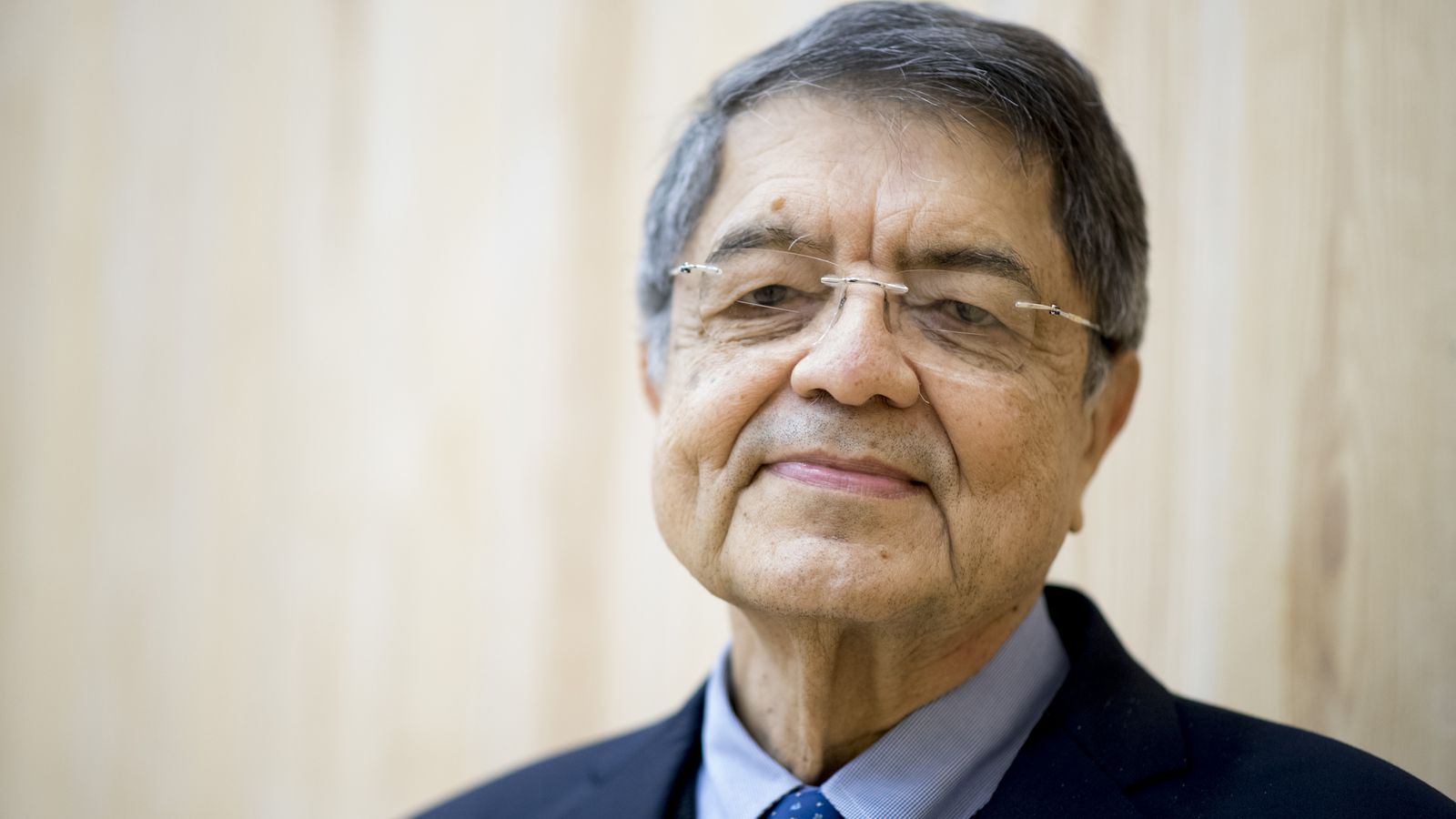 Otro retrato del autor nicaragüense.