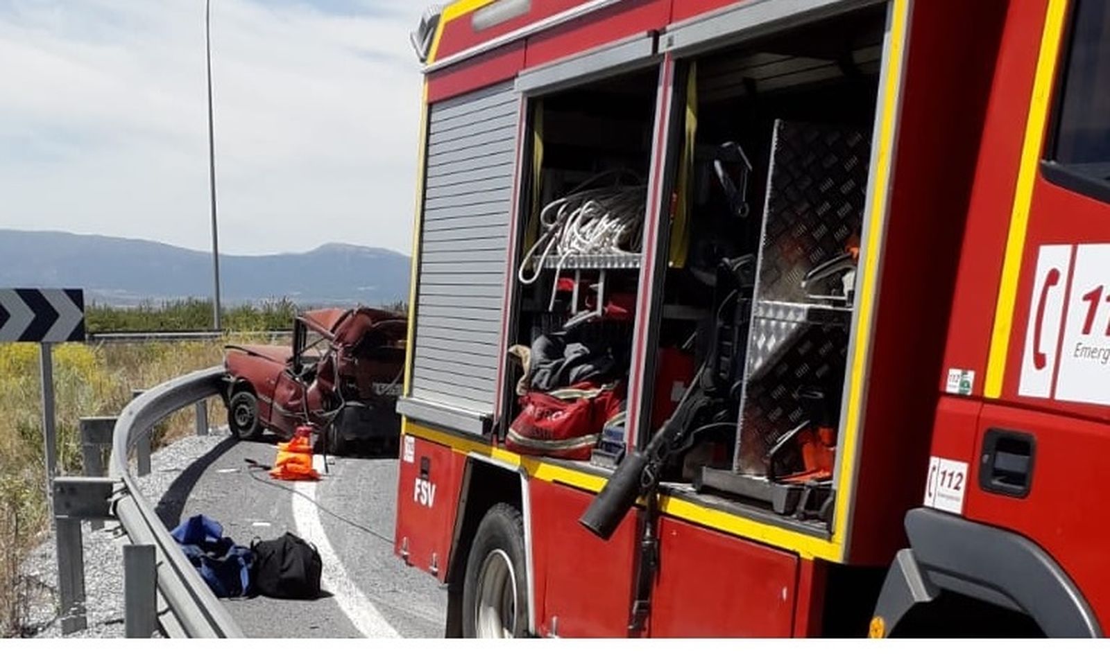 Fallece el conductor de un turismo en la A-92 al chocar con un camión