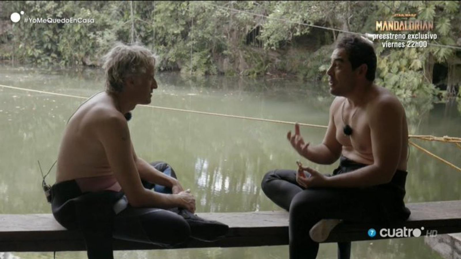 Pablo Chiapella, con Jesús Calleja en un momento del programa 'Planeta Calleja'.