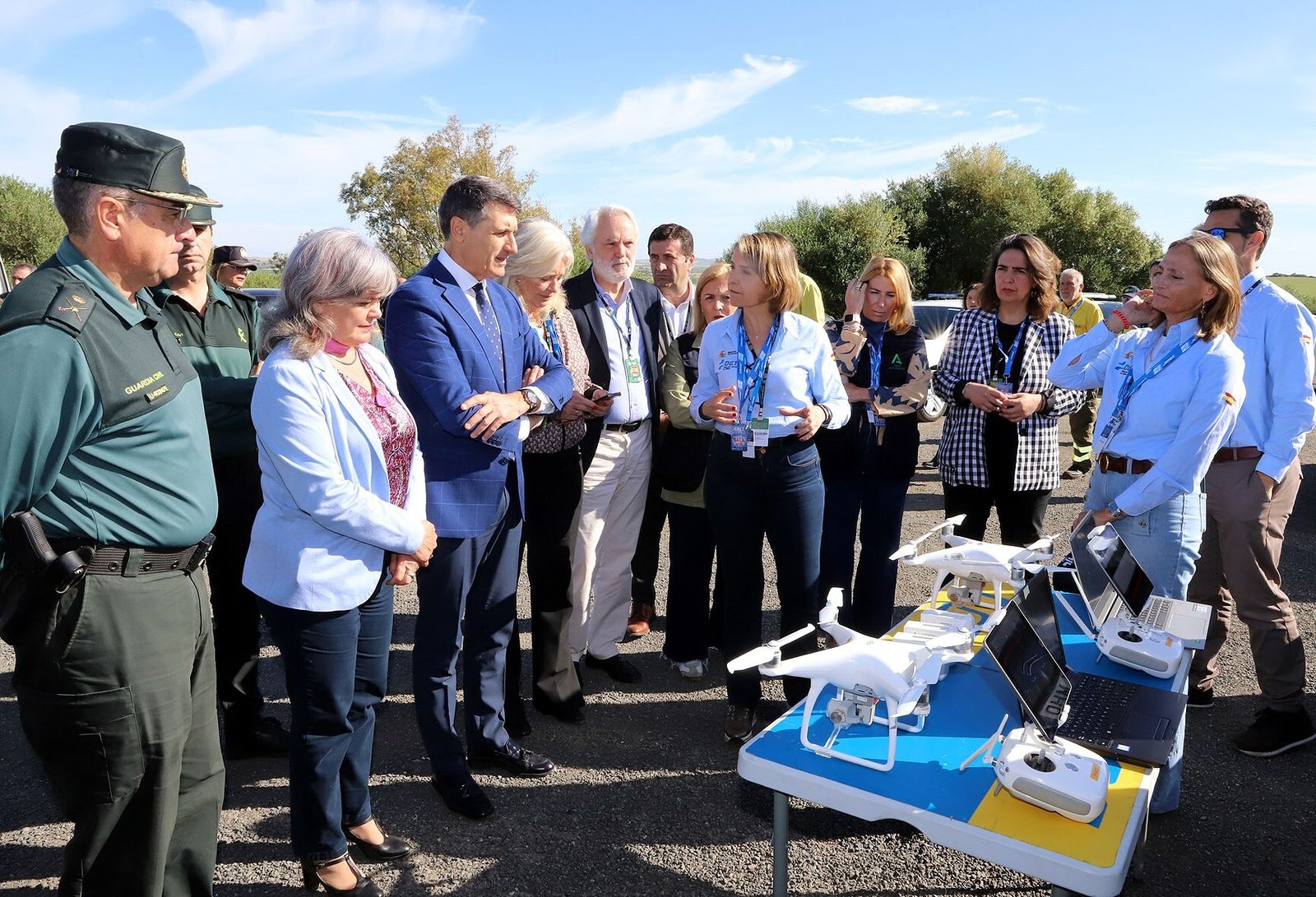 Imagen de las autoridades en el Puerto de Mando Avanzado en el Circuito de Jerez