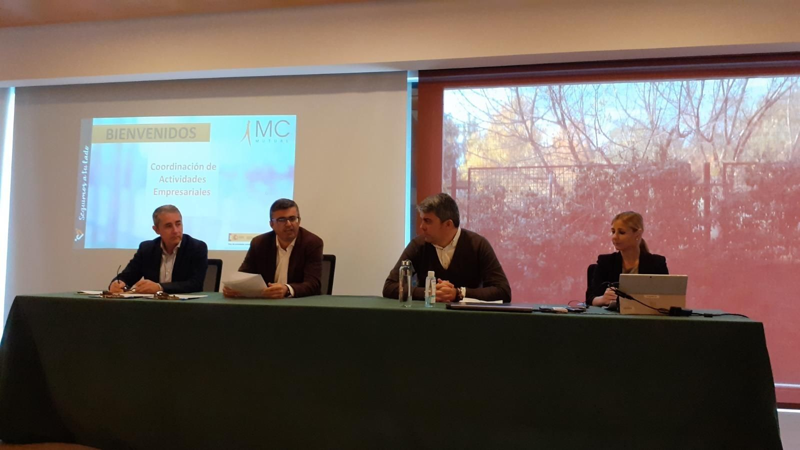 Empleo y técnicos en riesgos laborales de Granada debaten sobre la aplicación de la norma de Coordinación de Actividades Empresariales