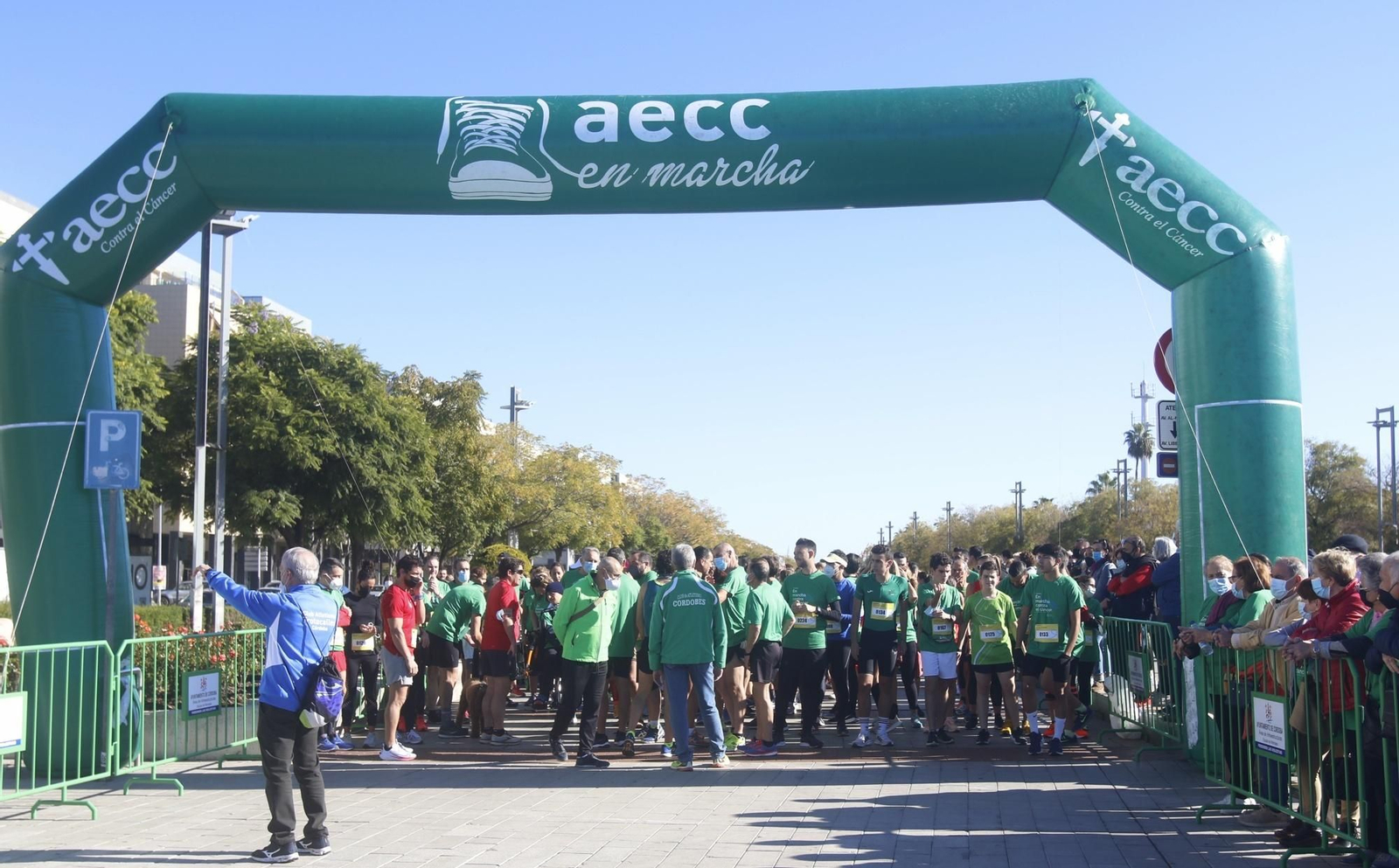 La marcha por la vida de la AECC en Córdoba, en fotografías