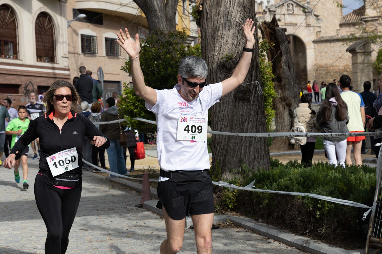 Más de 2.100 participantes corren  para promover la salud en Jaén, en imágenes (2)