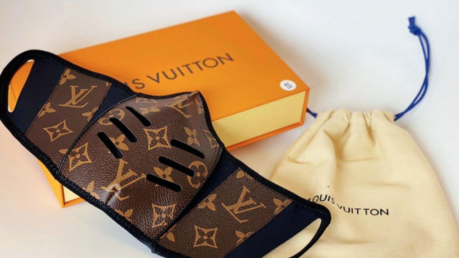 Mascarilla Luis Vuitton.