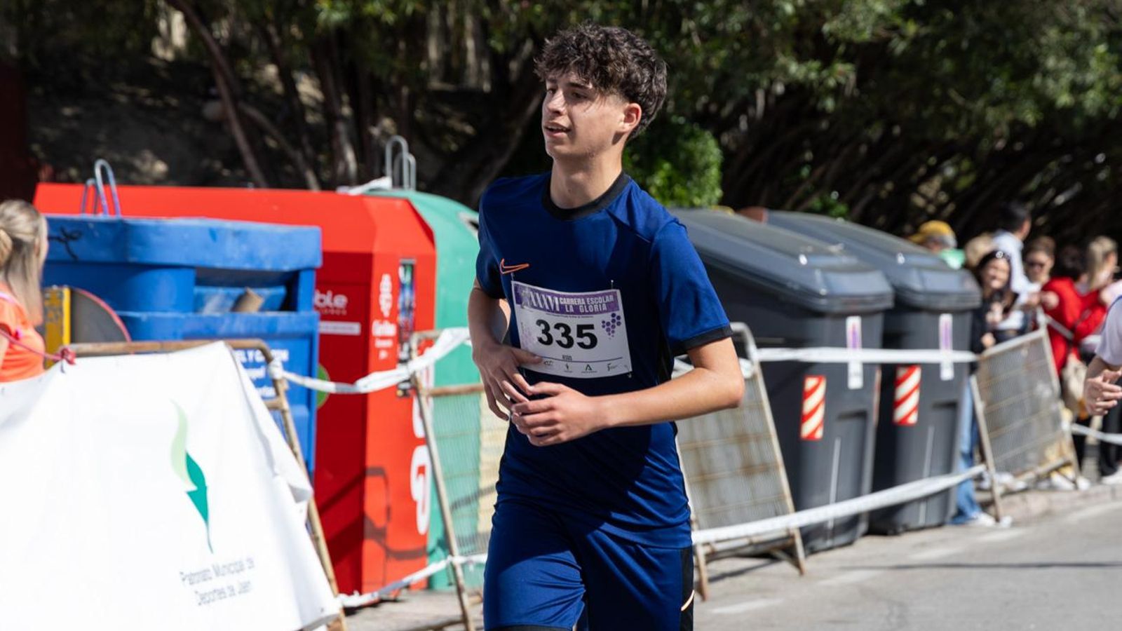 La carrera escolar de “La Gloria” que aúna inclusión y solidaridad, en imágenes