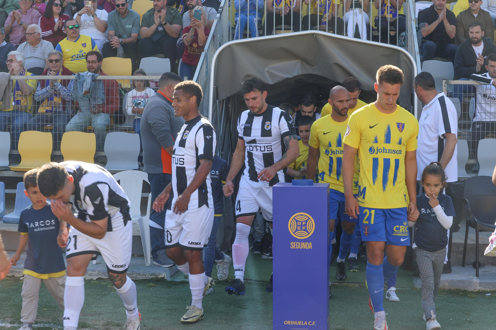 Las fotos del Orihuela-Balona de Segunda Federación (1-2)