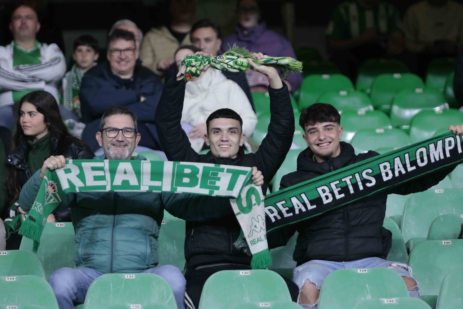 Búscate en las gradas del Villamarín