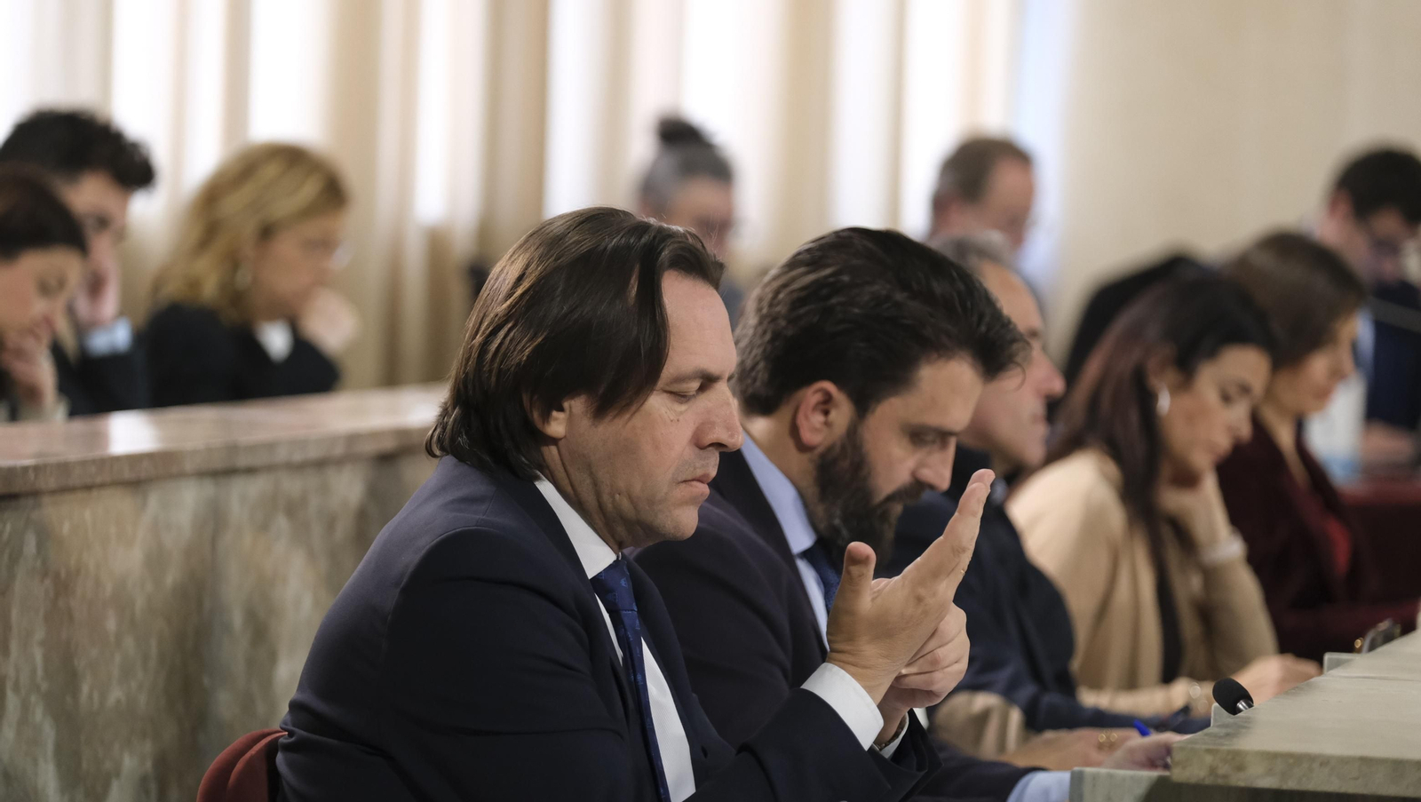 Imágenes del Pleno del Ayuntamiento de Almería sobre el estado de la Ciudad