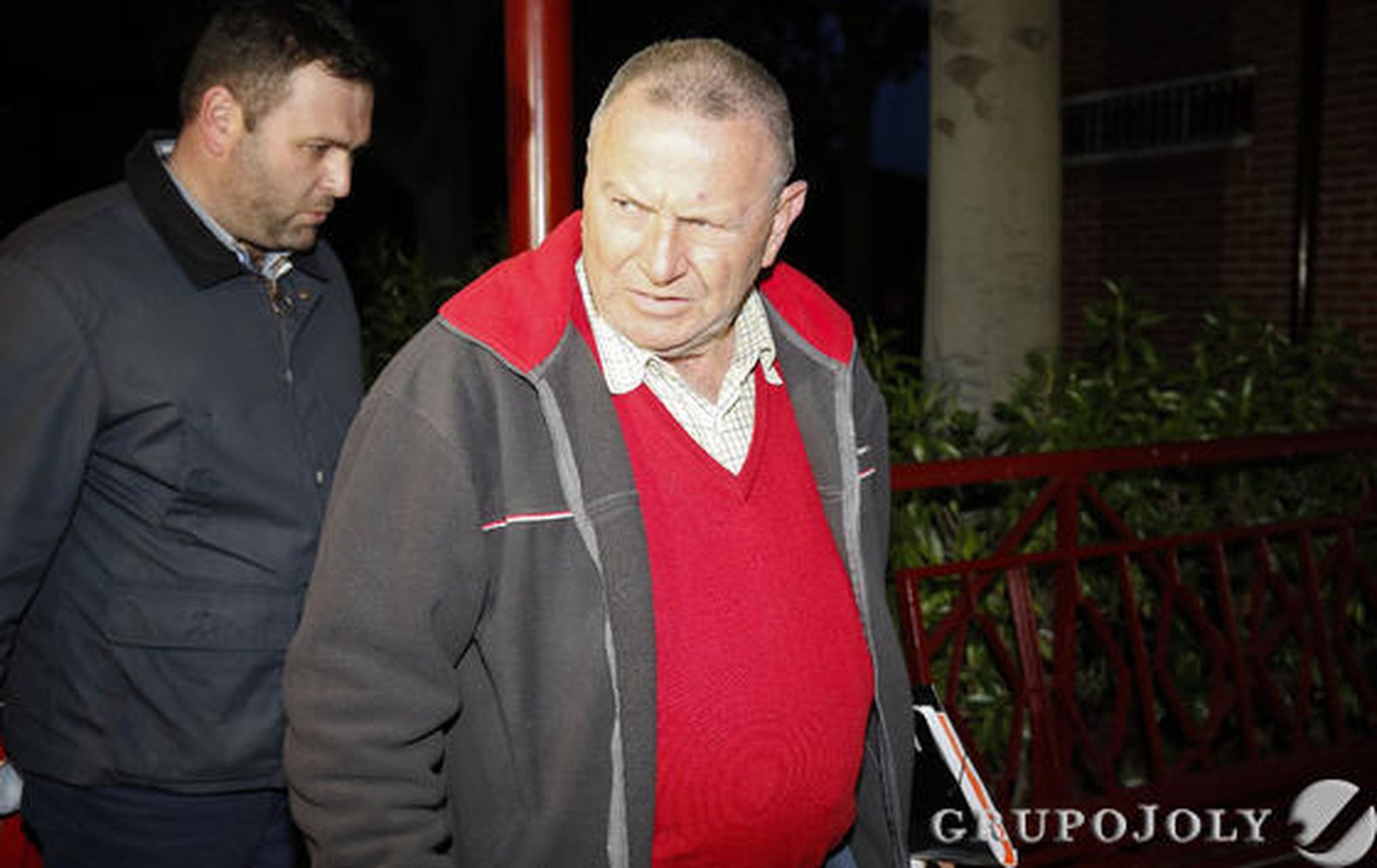 El ex concejal González Carrasco a su llegada a la prisión de Alhaurín.

Foto: Javier Albiñana