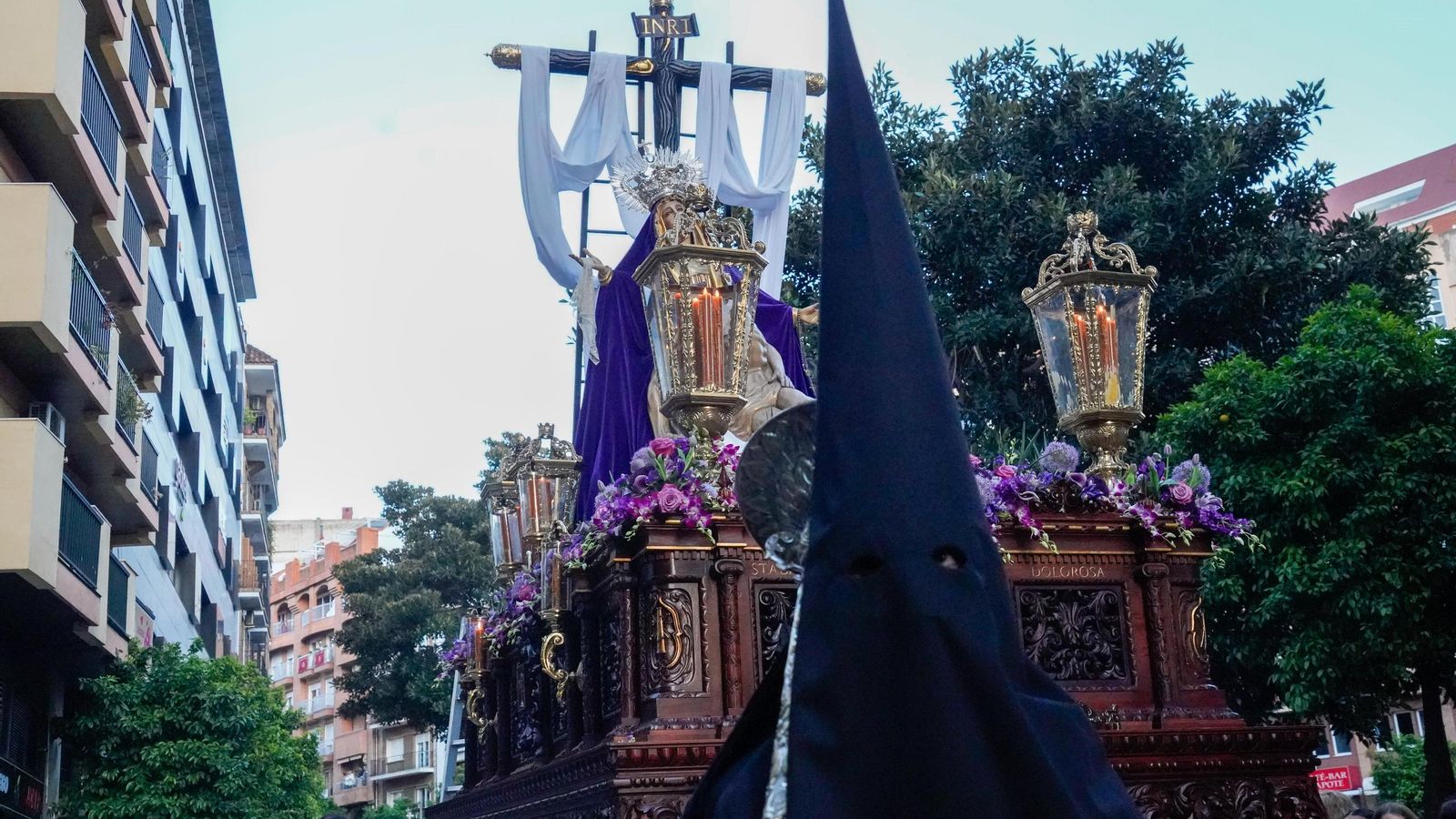 Viernes Santo: Imágenes de la procesión del Santo Entierro
