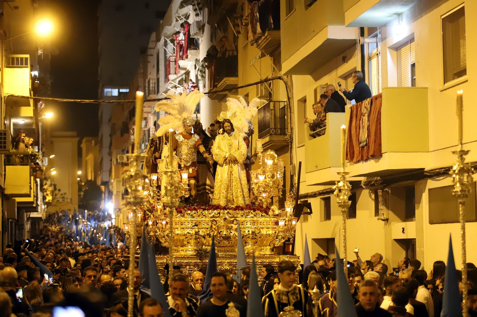 La Hermandad de la Victoria en la Semana Santa de Huelva 2023, en imágenes